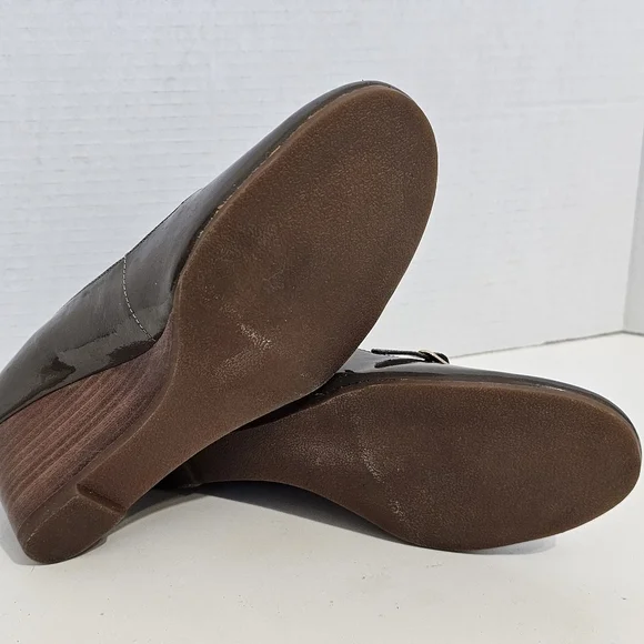 Steve Madden Parlez Mary Jane Wedge Heels - Picture 9 of 9